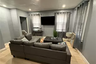 128 Carnegie Ave, Clairton, PA 15025 - Photo 5