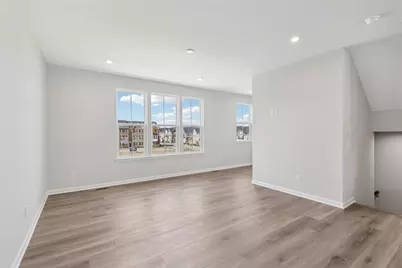 414 Nolan Circle, Cranberry Township, PA 16066 - Photo 5