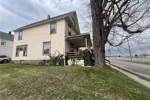 22 Union St, Greenville Boro, PA 16125 - Photo 3