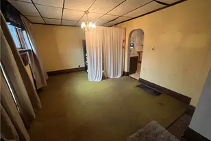 22 Union St, Greenville Boro, PA 16125 - Photo 7