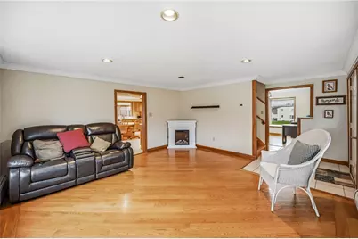 6238 Huron Rd, South Pymatuning Township, PA 16154 - Photo 13