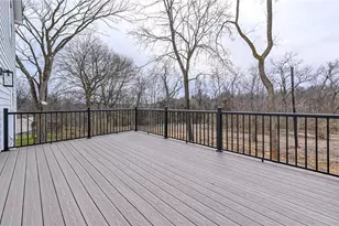 1773 Locust Rd, Pittsburgh, PA 15143 - Photo 15