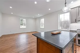 1773 Locust Rd, Pittsburgh, PA 15143 - Photo 11