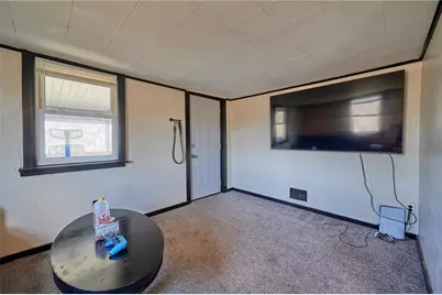 820 6th Ave, Elizabeth Township-Boro, PA 15037 - Photo 5