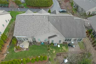 302 Mackenzie Ln, Ross Twp, PA 15229 - Photo 25