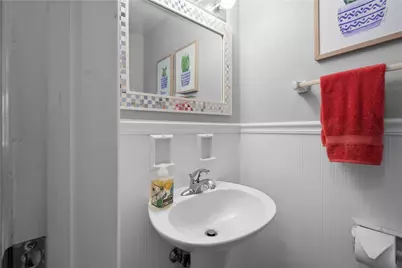 145 Pilgrim Dr, Leet Township, PA 15143 - Photo 13