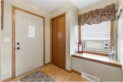 412 Emily Ln, McDonald, PA 15057 - Photo 5