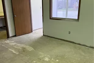 537 Lincoln Hwy, East McKeesport, PA 15035 - Photo 19