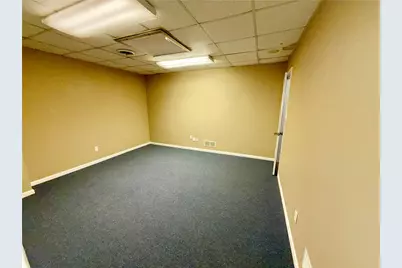 46 E Main St (2nd Floor), Uniontown, PA 15401 - Photo 5