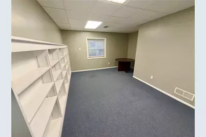 46 E Main St (2nd Floor Rear), Uniontown, PA 15401 - Photo 7