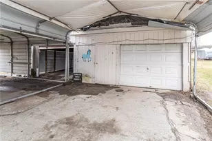 2814 W Crawford Ave, Dunbar Township, PA 15425 - Photo 9