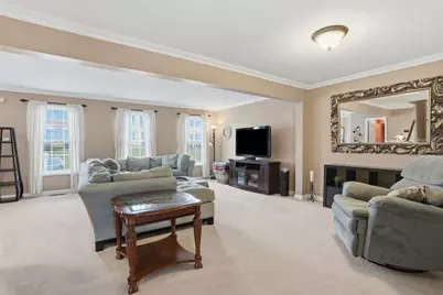 38 Castleview Drive, Kennedy Township, PA 15136 - Photo 5