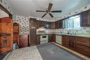 1624 Citation Dr, South Park, PA 15129 - Photo 5