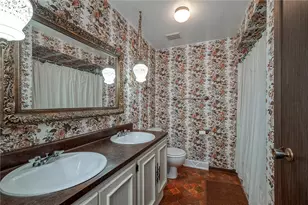 1624 Citation Dr, South Park, PA 15129 - Photo 27