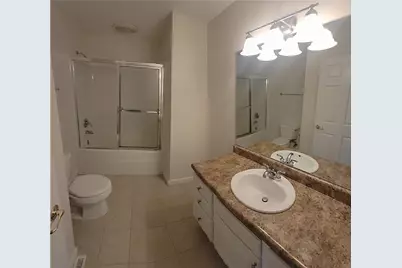 523 E Vanderbilt Drive, Adams Township, PA 16046 - Photo 15