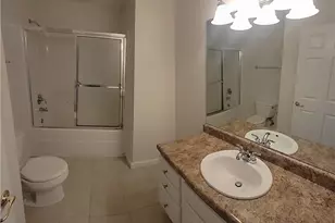 523 E Vanderbilt Dr, Adams Township, PA 16046 - Photo 15