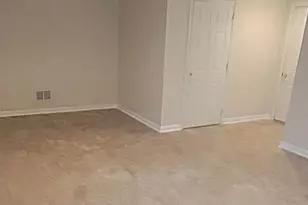 523 E Vanderbilt Dr, Adams Township, PA 16046 - Photo 17