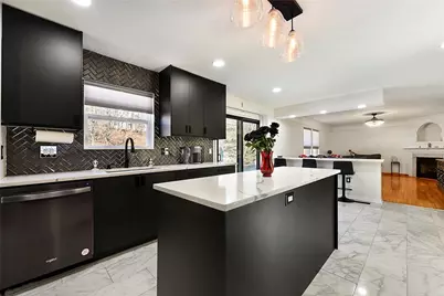 112 Coventry Ct, Monroeville, PA 15146 - Photo 9