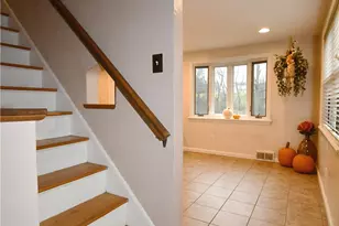 110 Thames Pl, Pittsburgh, PA 15241 - Photo 3