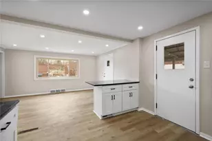 263 Mary Ellen Dr, North Versailles, PA 15137 - Photo 7