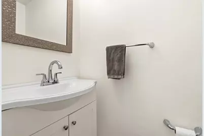 447 Edith St, Pittsburgh, PA 15211 - Photo 17