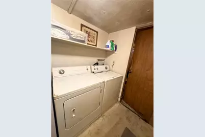 931 Marie Avenue, Shenango Township, PA 16101 - Photo 13