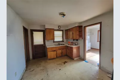 343 Thomas St, Carnegie, PA 15106 - Photo 3