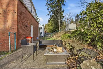 165 Spring Grove Rd, Pittsburgh, PA 15235 - Photo 17