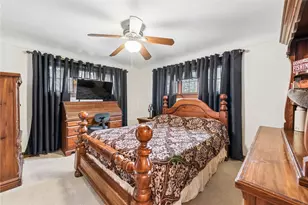 1824 Washington Rd, Washington Township, PA 15613 - Photo 17