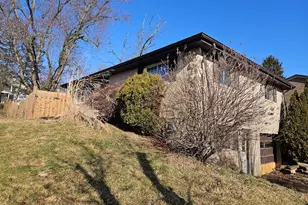 900 Sycamore St, Washington, PA 15301 - Photo 9