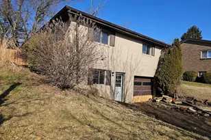 900 Sycamore St, Washington, PA 15301 - Photo 5