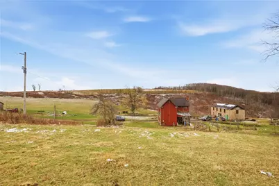 400 Wable Dr, Addison Township, PA 15540 - Photo 3