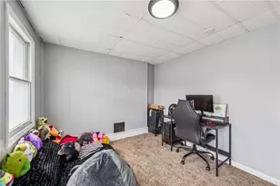 832-834 Washington St, Mount Pleasant Township, PA 15666 - Photo 13