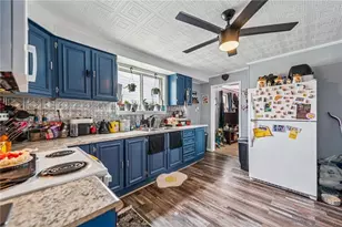 832-834 Washington St, Mount Pleasant Township, PA 15666 - Photo 5