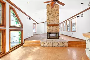 16 Ridgewood Dr, Cecil, PA 15057 - Photo 5