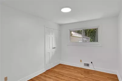 446 Amherst Ave, Moon/Crescent Twp, PA 15108 - Photo 13