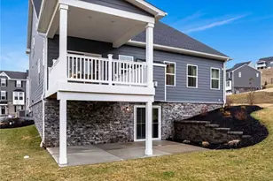 117 Black Oak Ln, South Strabane, PA 15301 - Photo 5