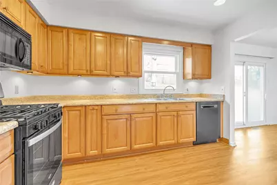 111 Roosevelt Drive, Monaca, PA 15061 - Photo 5