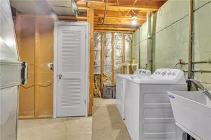 111 Roosevelt Dr, Monaca, PA 15061 - Photo 23