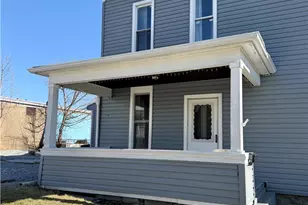 433 New York Ave, Rochester, PA 15074 - Photo 1