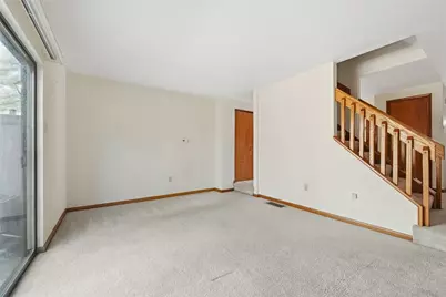 105 Laurel Ct, Ross Twp, PA 15202 - Photo 5