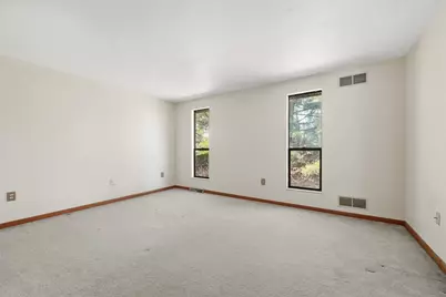 105 Laurel Ct, Ross Twp, PA 15202 - Photo 15