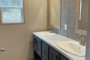 1406 A Hidden Valley Dr, Robinson Twp, PA 15019 - Photo 15