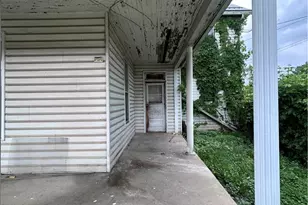 540 Center St, Clarksville, PA 15322 - Photo 3