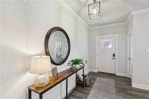 320 Crest Ln, Adams Township, PA 16046 - Photo 3