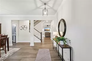 320 Crest Ln, Adams Township, PA 16046 - Photo 7