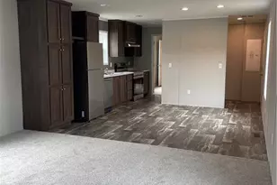 1410 A Hidden Valley Dr, Robinson Twp, PA 15019 - Photo 5