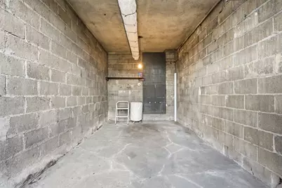 205 Clover St, Pittsburgh, PA 15210 - Photo 33