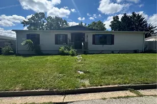 207 E 4th Ave, Latrobe, PA 15650 - Photo 1