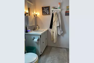 207 E 4th Ave, Latrobe, PA 15650 - Photo 27